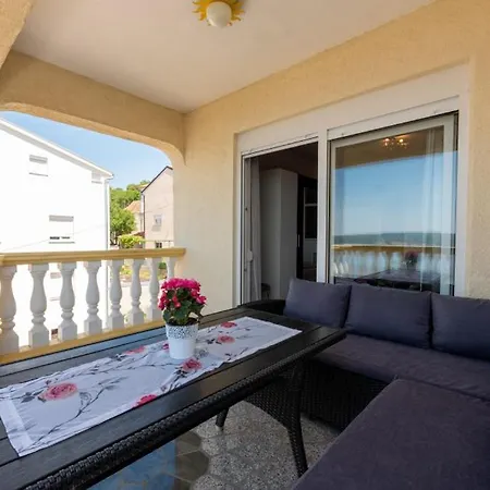 Apartament Lucija 5 By Guide